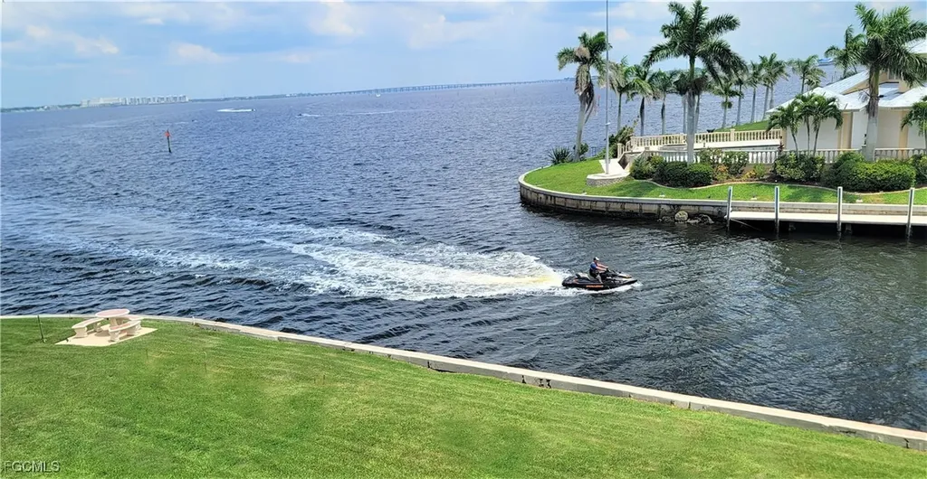 1 Colony Point Drive Punta Gorda FL 33950