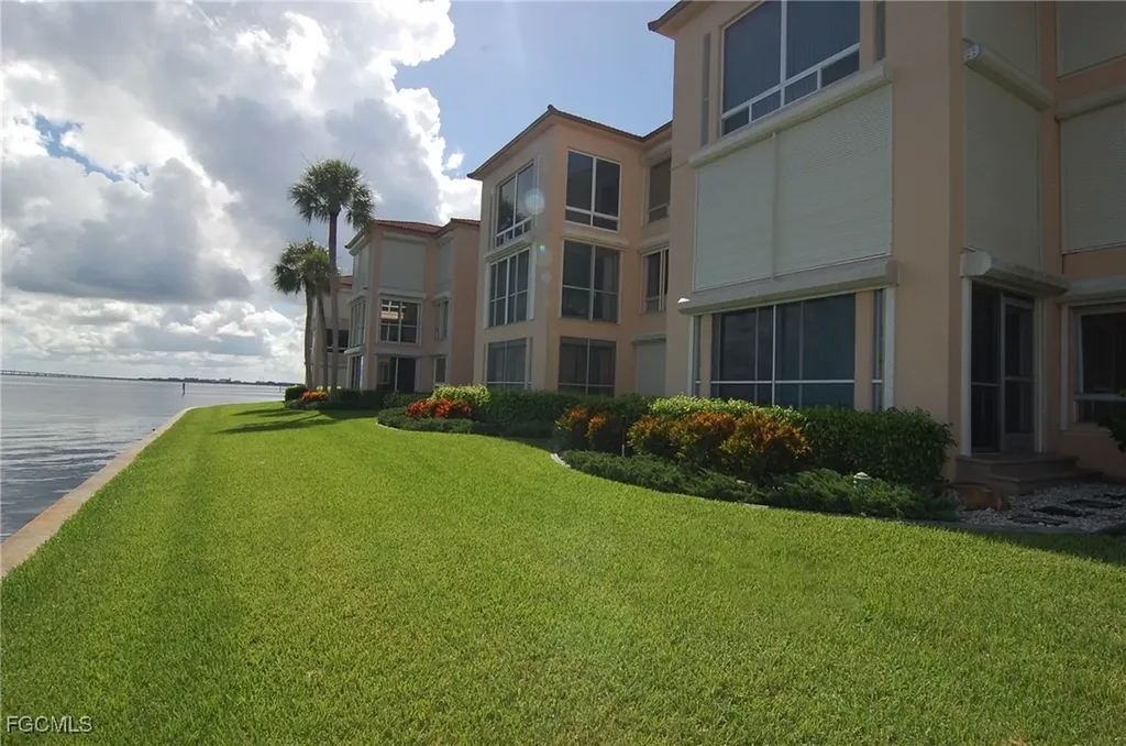 1 Colony Point Drive Punta Gorda FL 33950