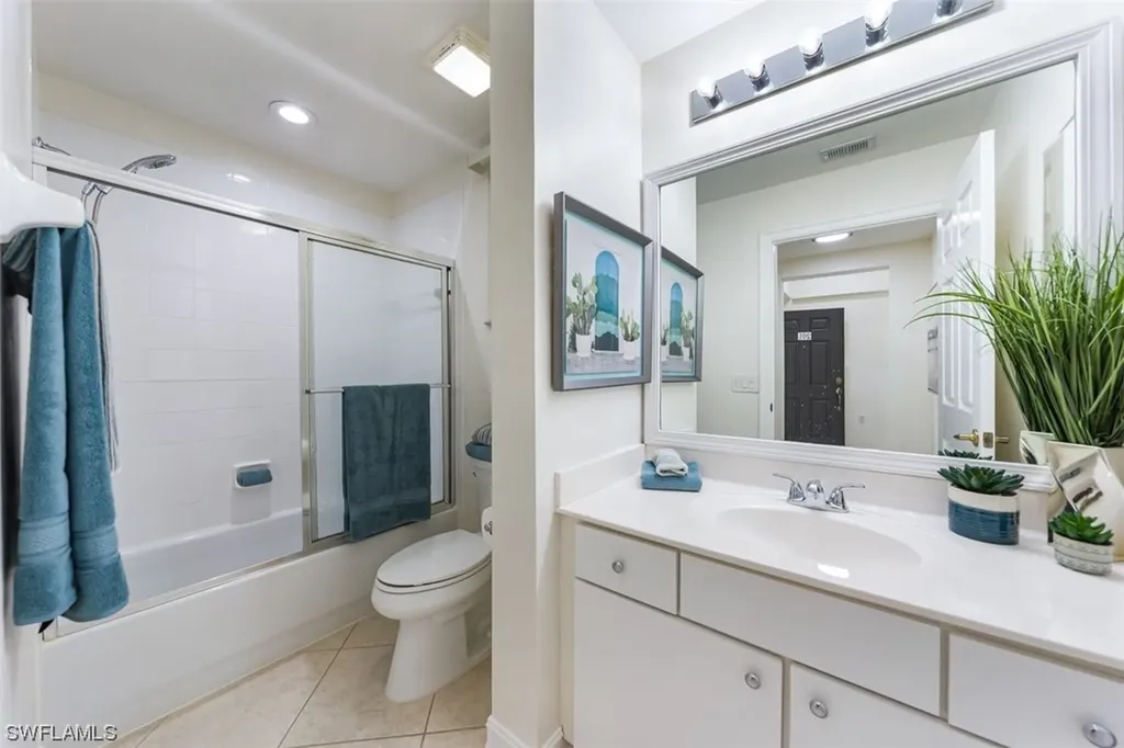 1882 Tarpon Bay Drive S Naples FL 34119