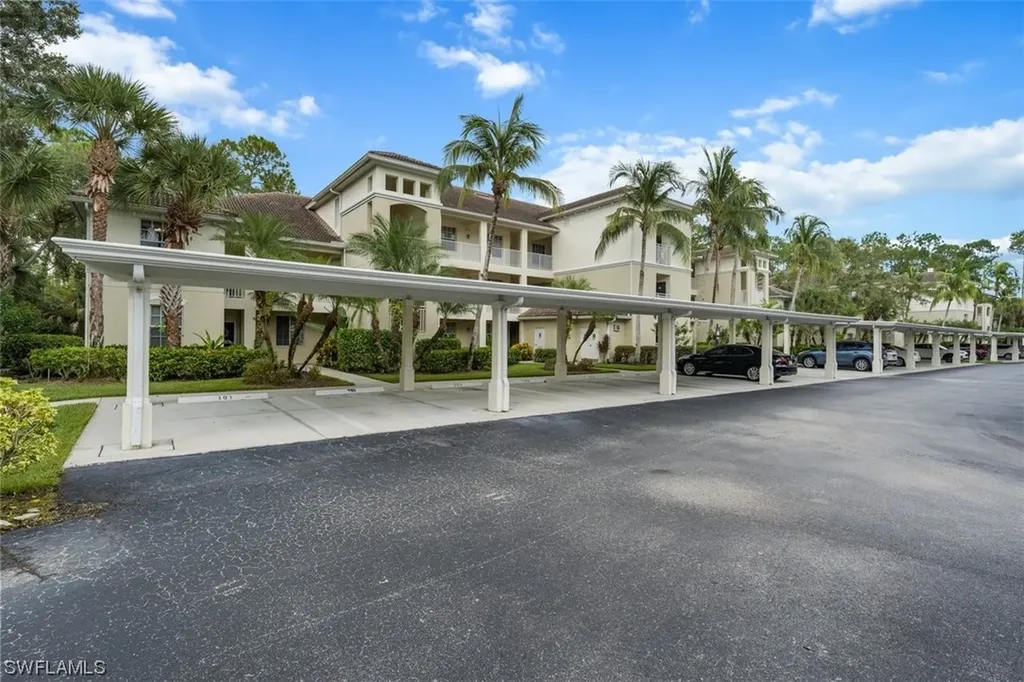 1882 Tarpon Bay Drive S Naples FL 34119