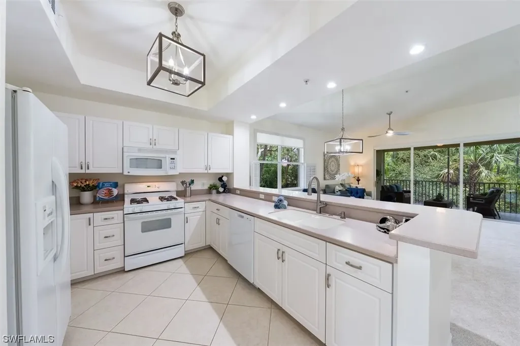 1882 Tarpon Bay Drive S Naples FL 34119