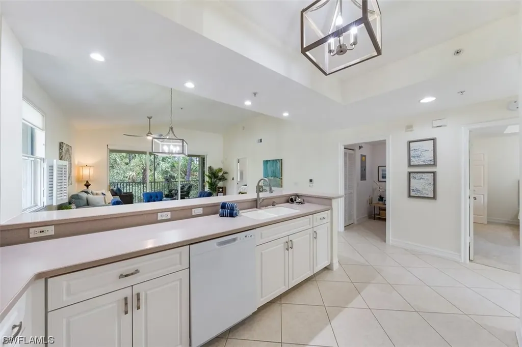 1882 Tarpon Bay Drive S Naples FL 34119