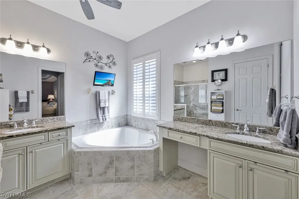 8130 Valiant Drive Naples FL 34104