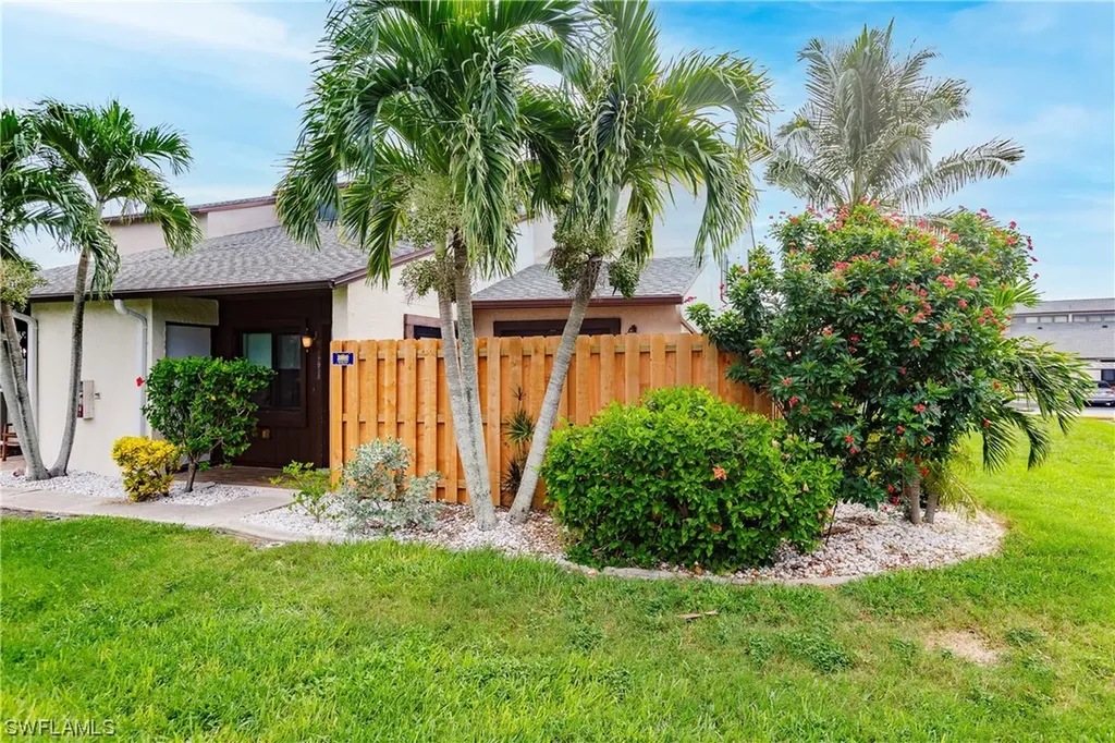 12938 Cherrydale Court Fort Myers FL 33919