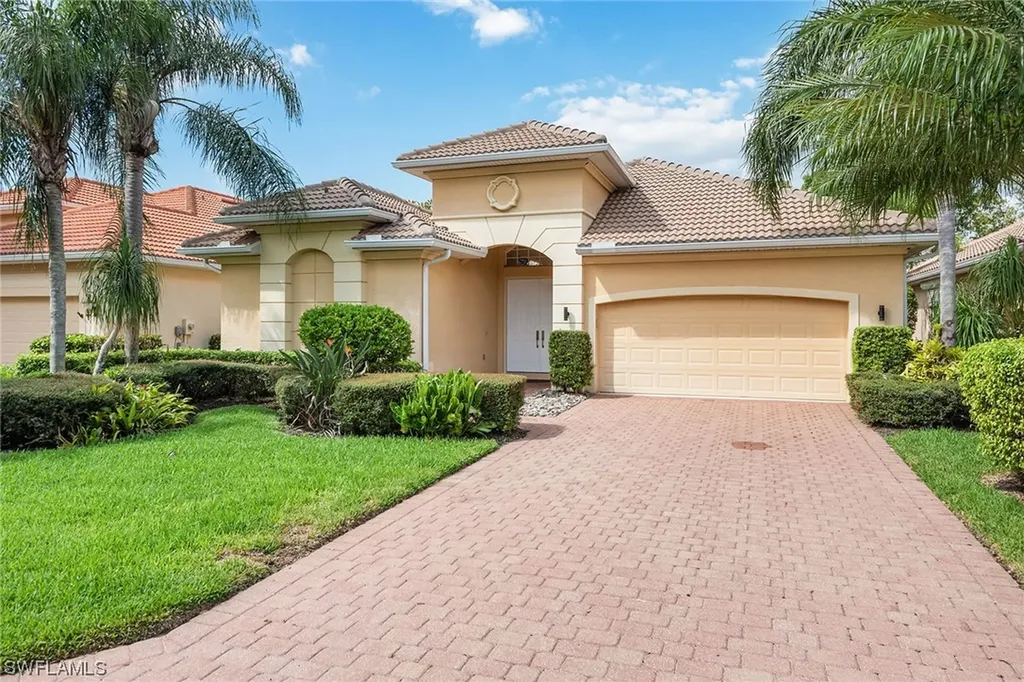 6761 Bent Grass Drive Naples FL 34113