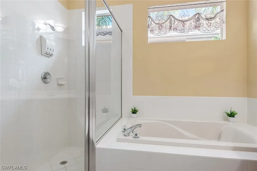 6761 Bent Grass Drive Naples FL 34113