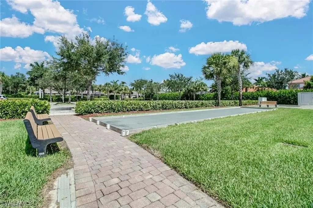 14466 Manchester Drive Naples FL 34114