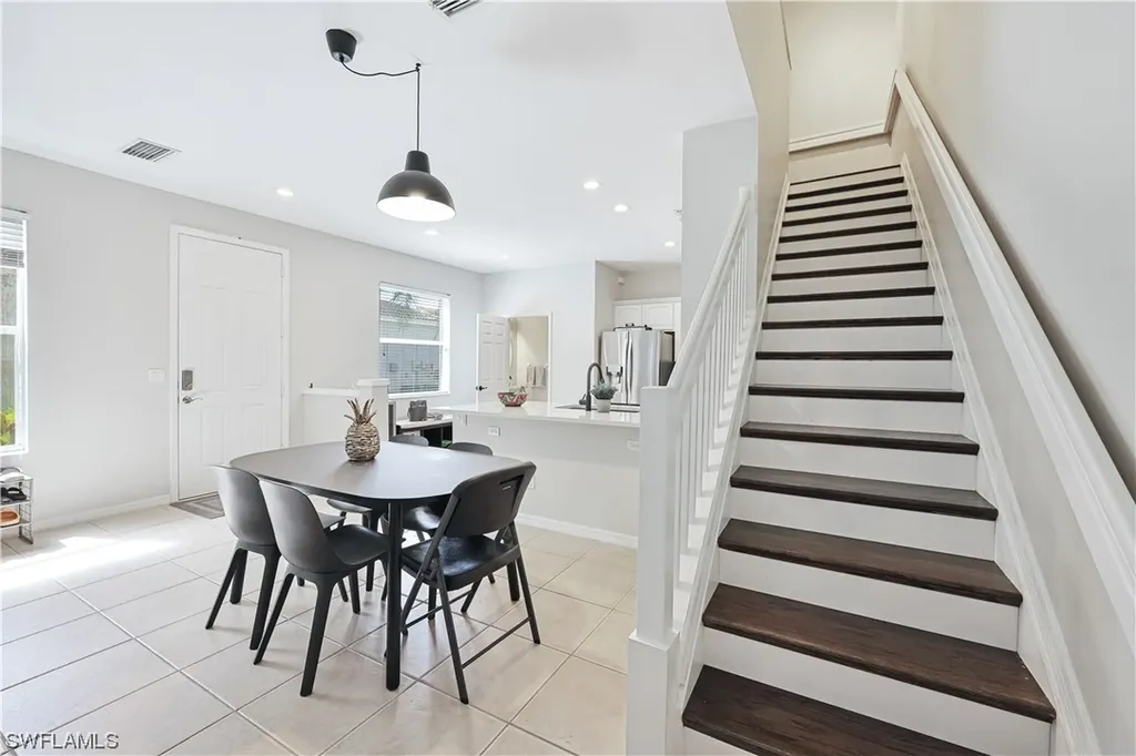 8480 Village Edge Circle Fort Myers FL 33919