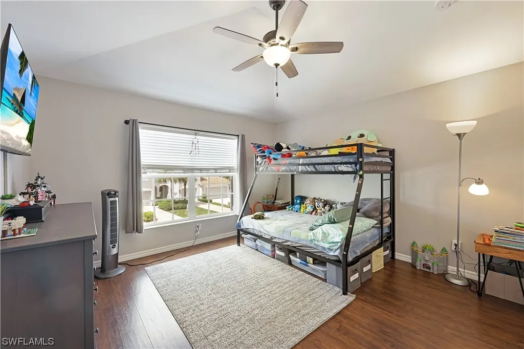 8480 Village Edge Circle Fort Myers FL 33919