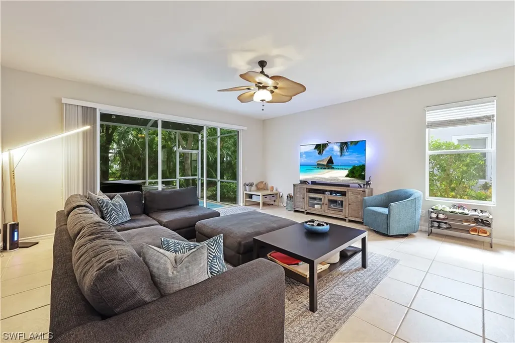 8480 Village Edge Circle Fort Myers FL 33919