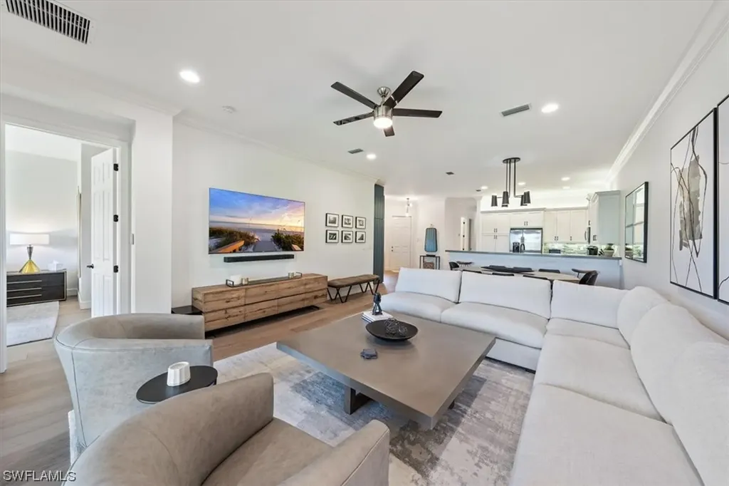 13475 Sumter Lane Naples FL 34109
