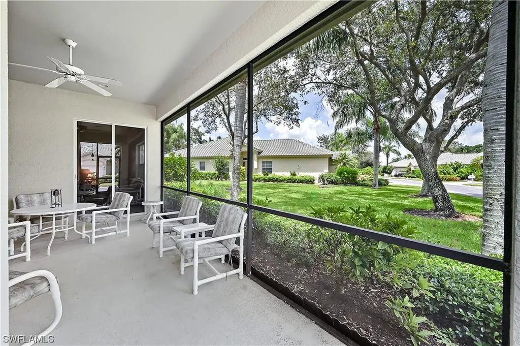 727 Vistana Circle Naples FL 34119