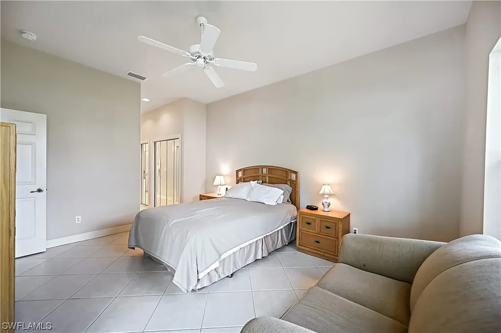 727 Vistana Circle Naples FL 34119