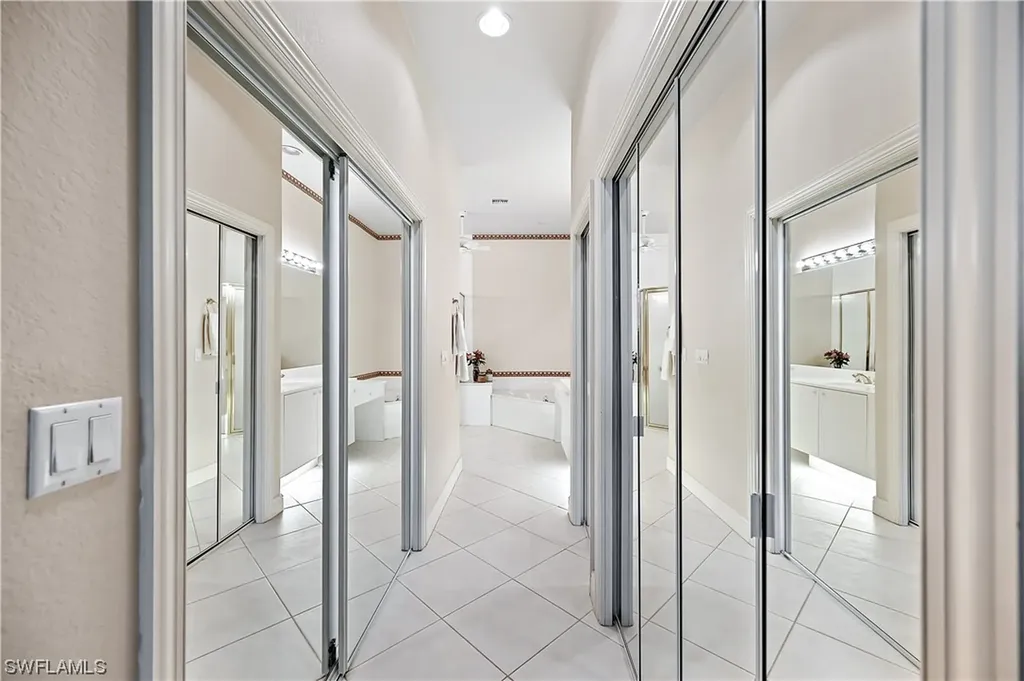 727 Vistana Circle Naples FL 34119