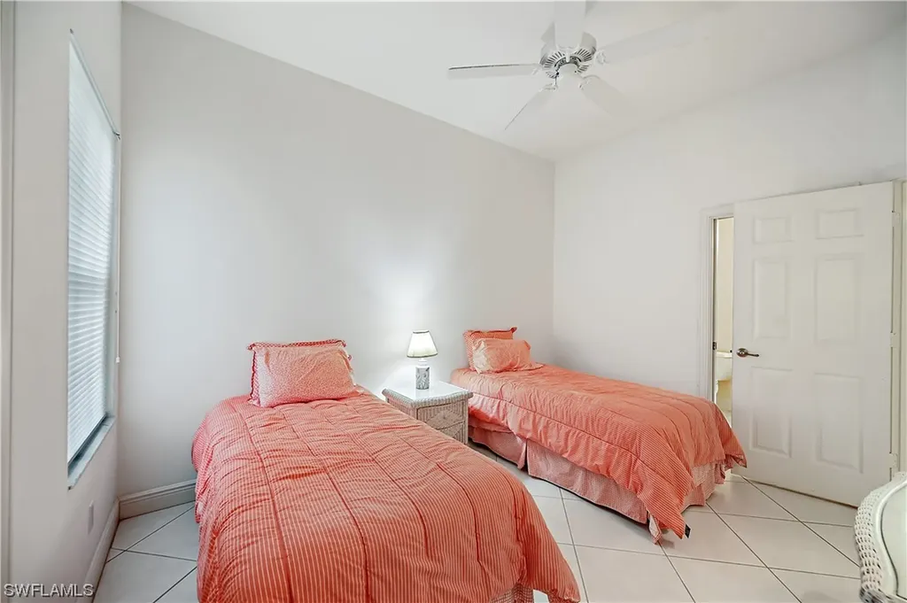 727 Vistana Circle Naples FL 34119
