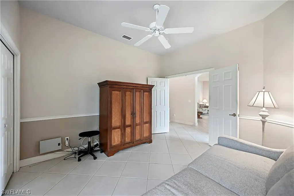 727 Vistana Circle Naples FL 34119