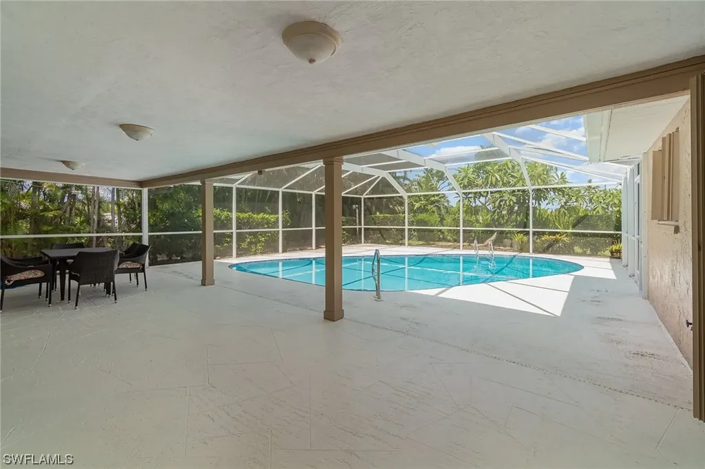 1403 SE 33rd Street Cape Coral FL 33904