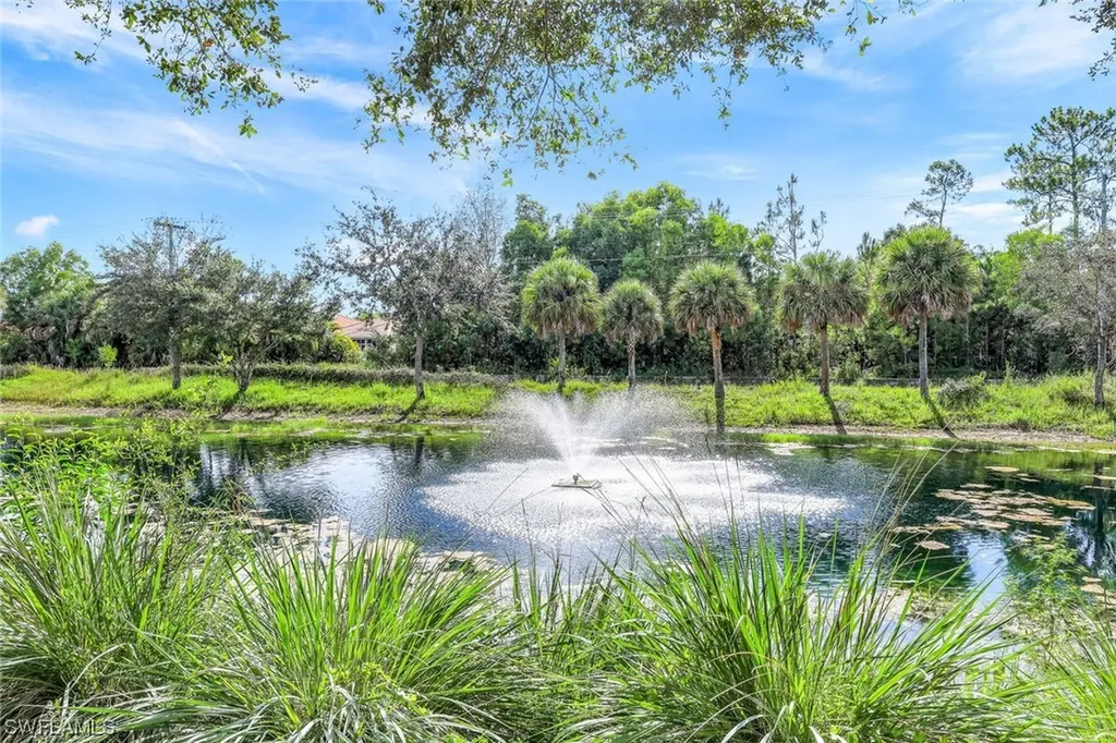 432 Valerie Way Naples FL 34104