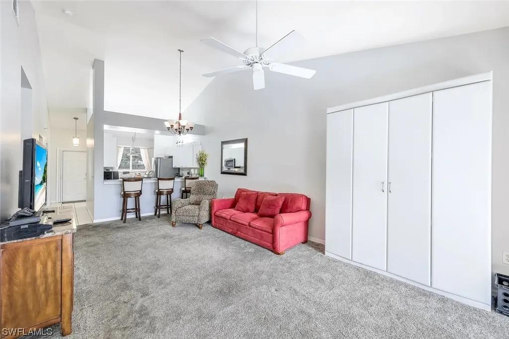 432 Valerie Way Naples FL 34104