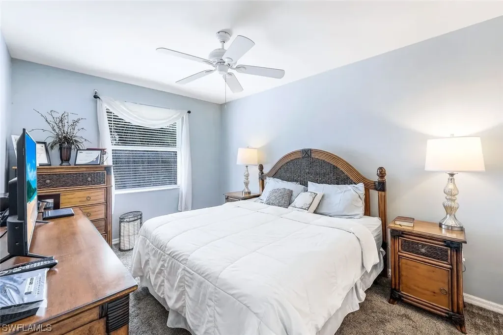 432 Valerie Way Naples FL 34104