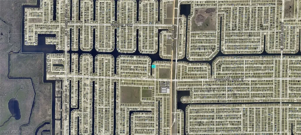 828 NW 33rd Avenue Cape Coral FL 33993