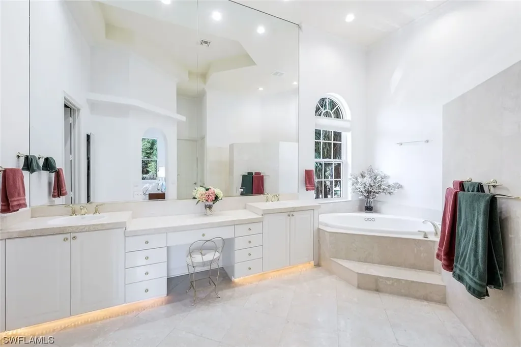 861 Hideaway Circle W Marco Island FL 34145