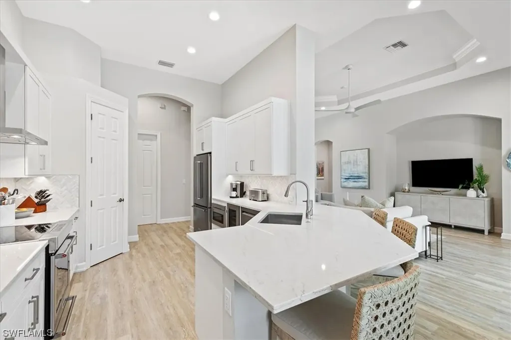 8868 Mustang Island Circle Naples FL 34113