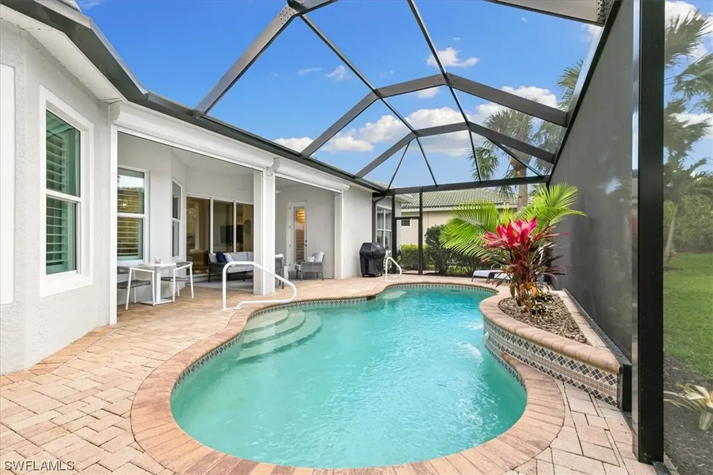 8868 Mustang Island Circle Naples FL 34113