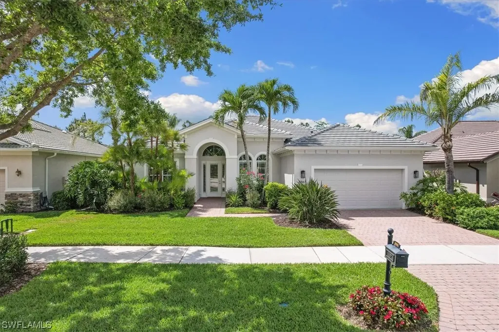 8868 Mustang Island Circle Naples FL 34113