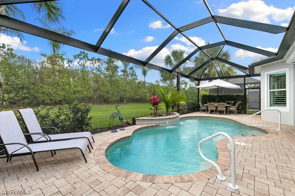 8868 Mustang Island Circle Naples FL 34113