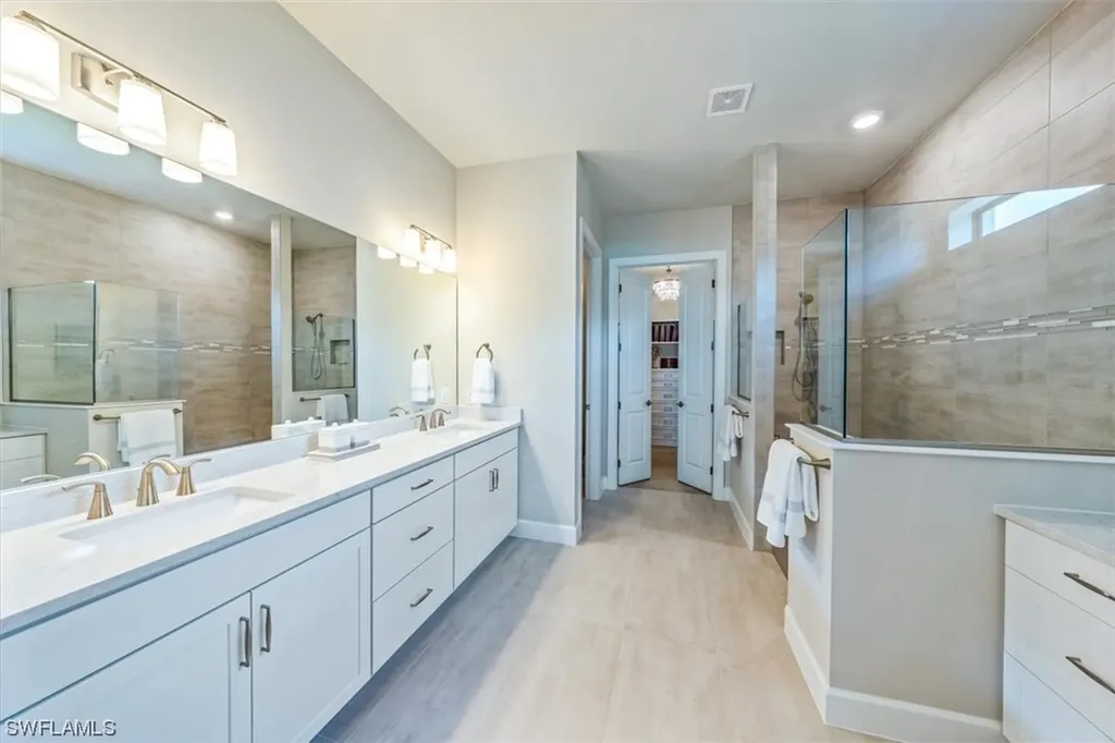 9515 Greyhawk Trail Naples FL 34120