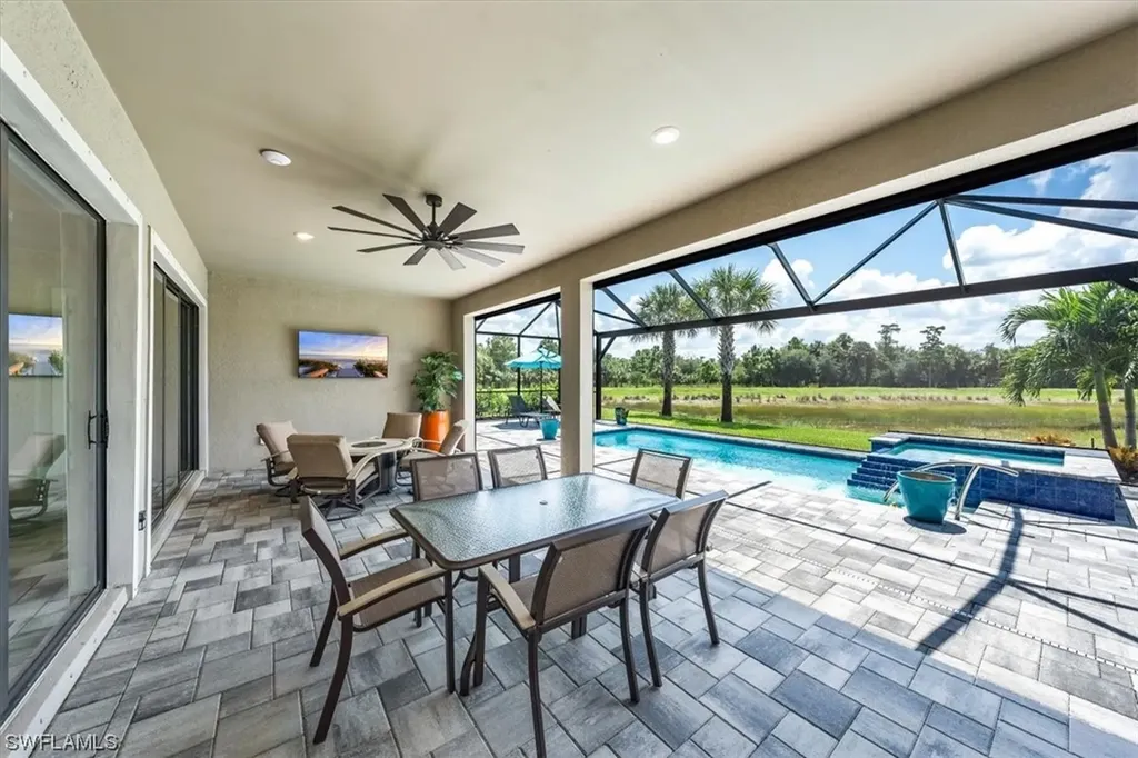 9515 Greyhawk Trail Naples FL 34120