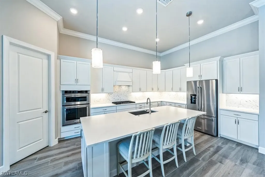 9515 Greyhawk Trail Naples FL 34120