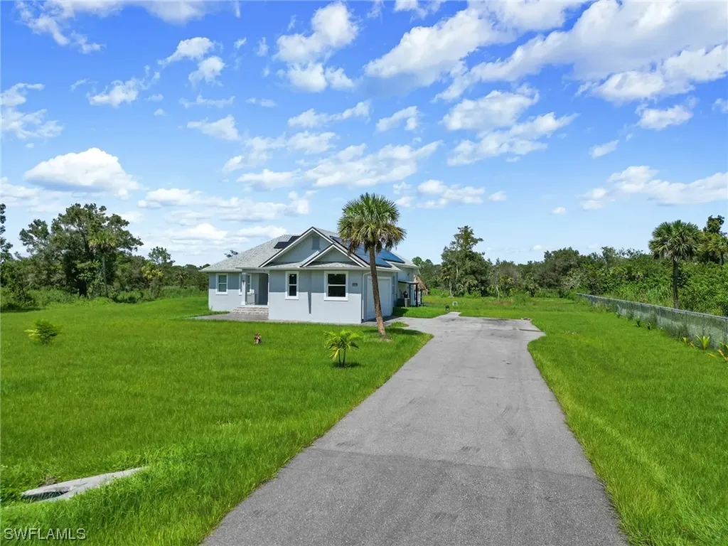 3525 22nd Avenue SE Naples FL 34117