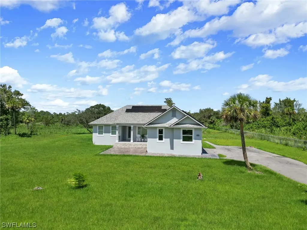 3525 22nd Avenue SE Naples FL 34117