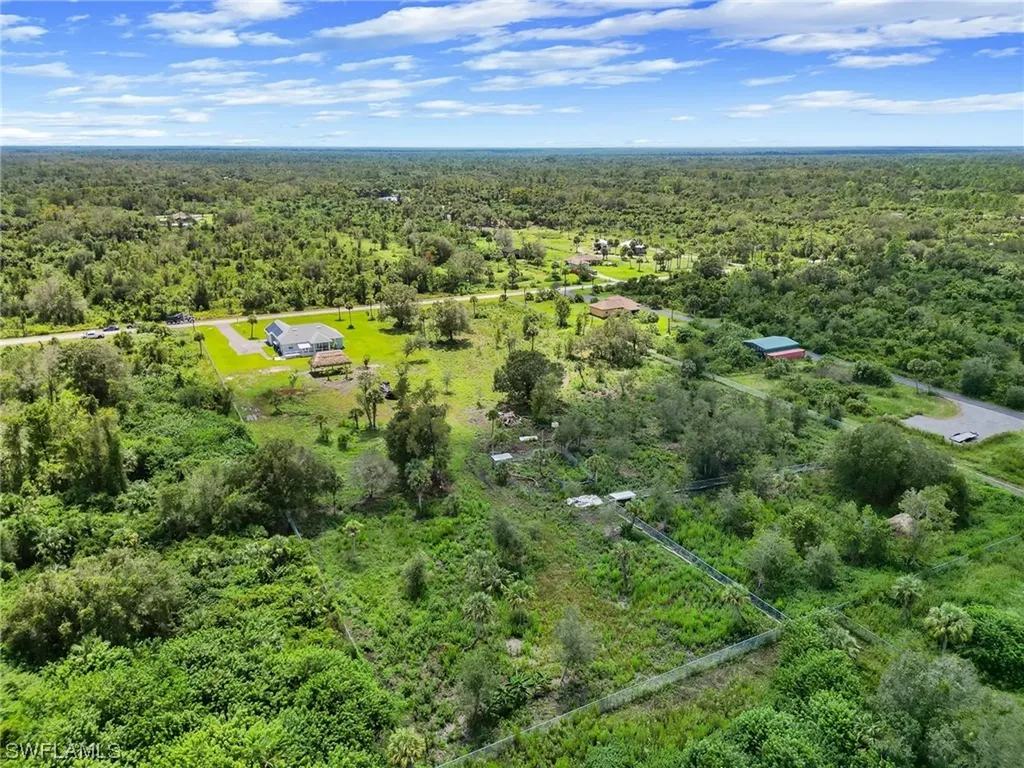 3525 22nd Avenue SE Naples FL 34117
