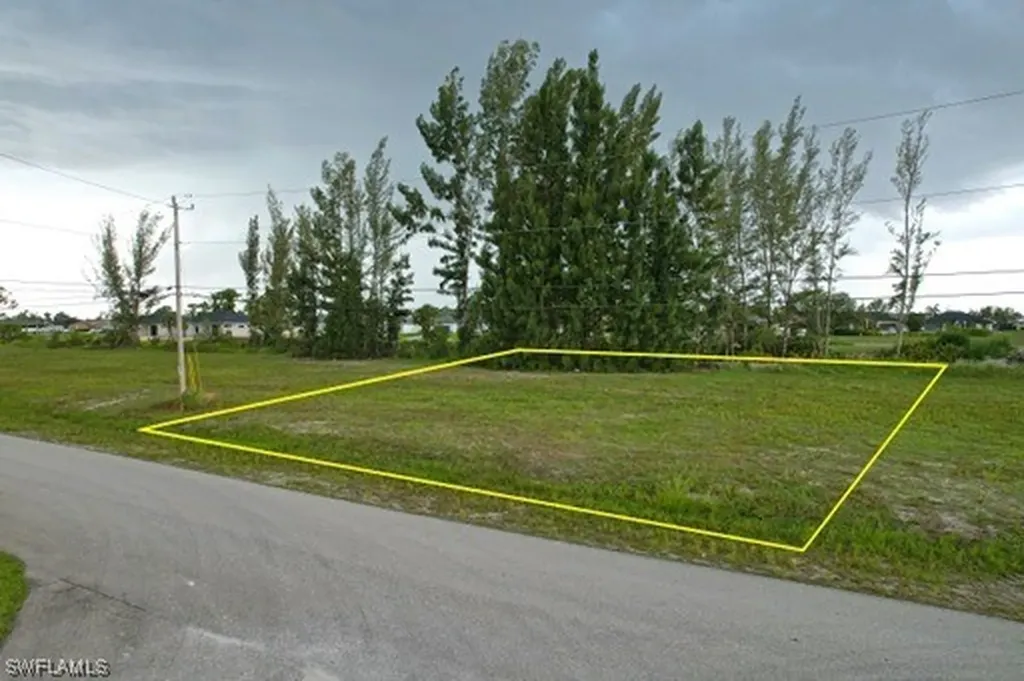 3612 NE 15th Avenue Cape Coral FL 33909