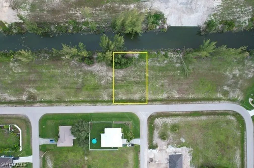 3612 NE 15th Avenue Cape Coral FL 33909