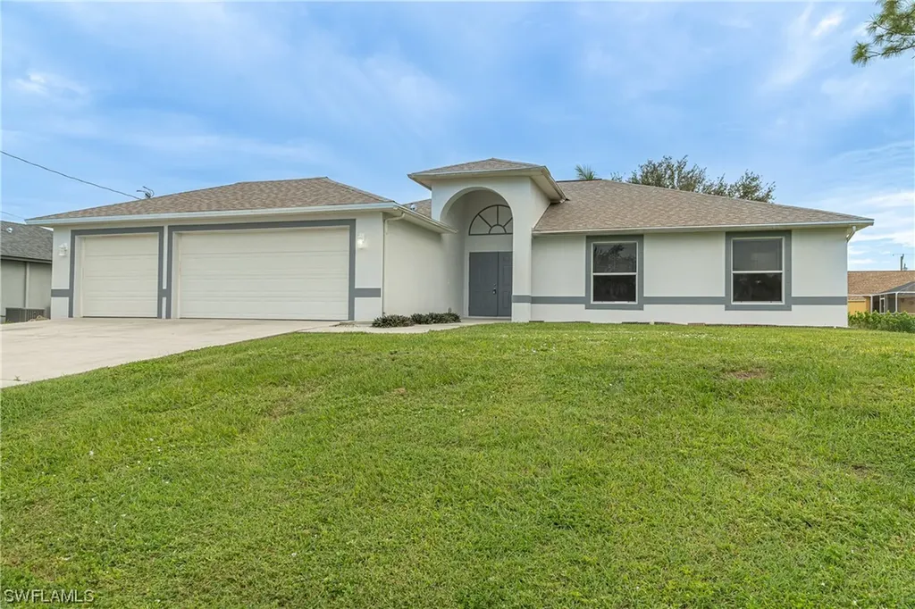 1112 NE 34th Street Cape Coral FL 33909