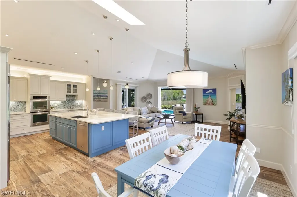 15302 Pembroke Point Naples FL 34110