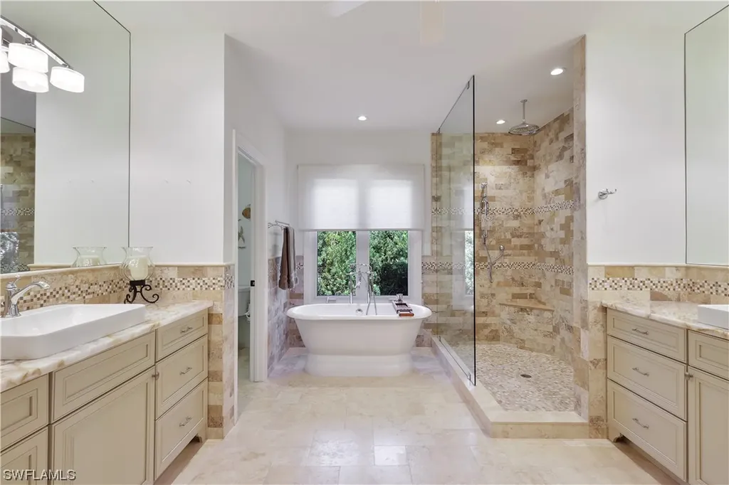 15302 Pembroke Point Naples FL 34110
