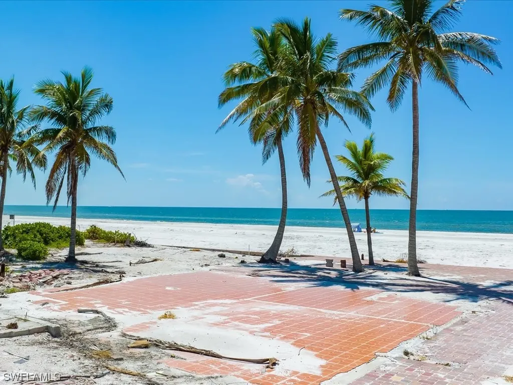 50 Dakota Avenue Fort Myers Beach FL 33931