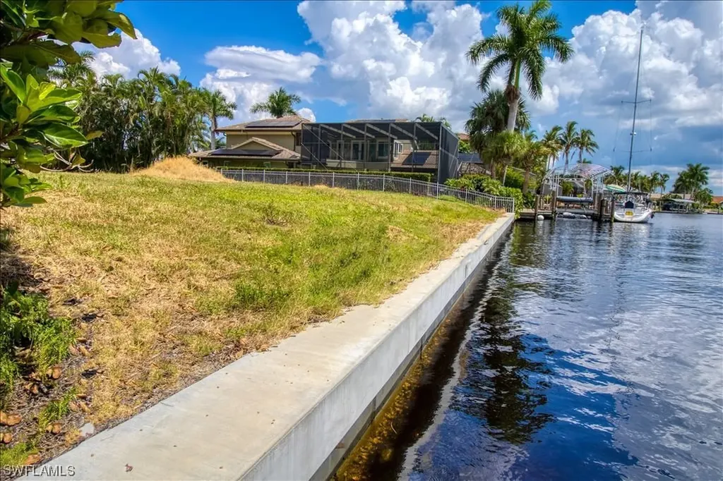846 Cypress Lake Circle Fort Myers FL 33919