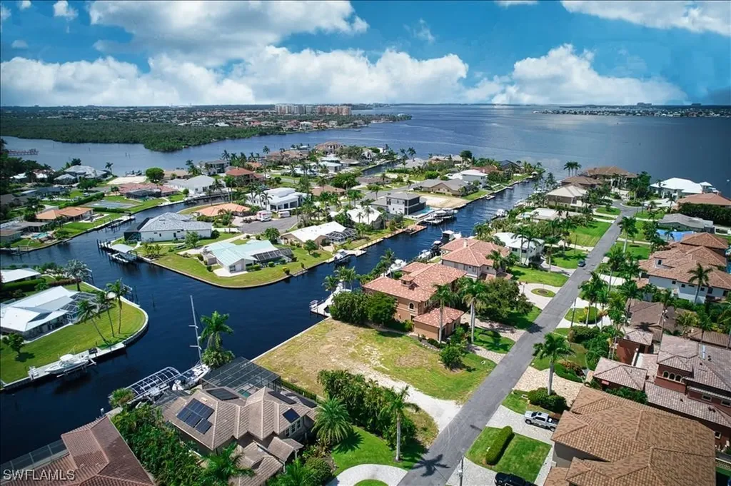 846 Cypress Lake Circle Fort Myers FL 33919
