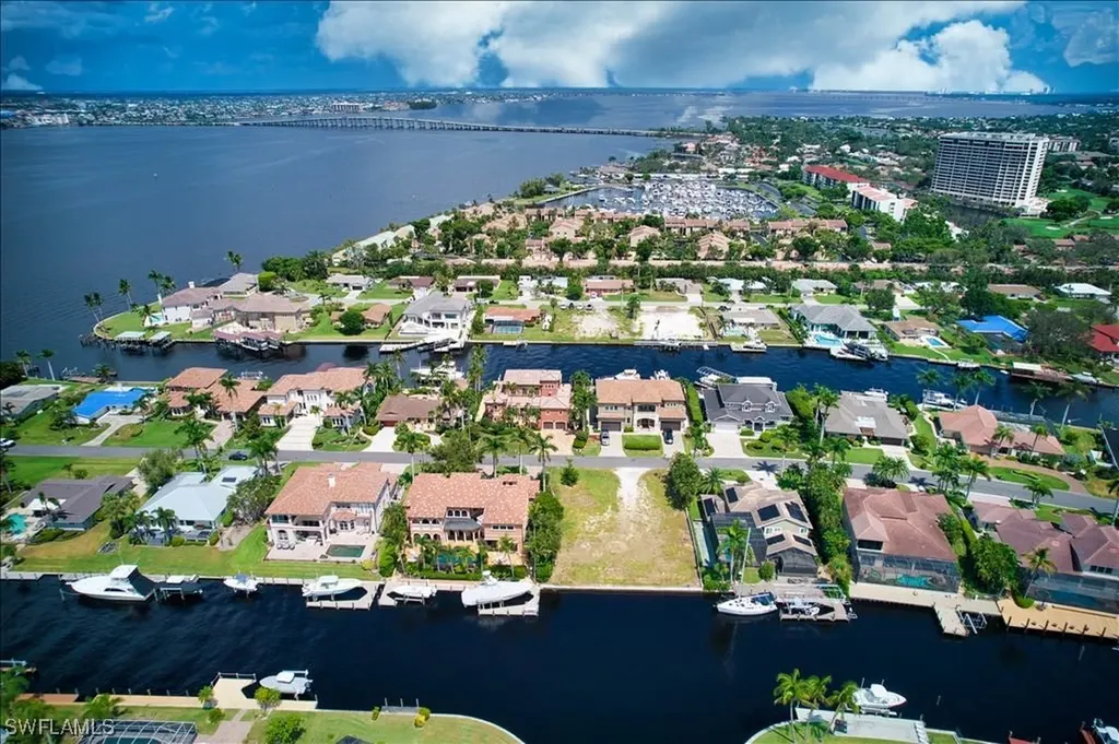 846 Cypress Lake Circle Fort Myers FL 33919