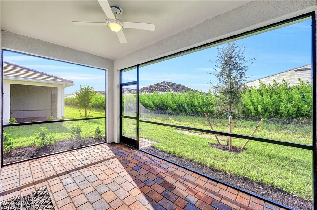 873 Enbrook Loop Naples FL 34114