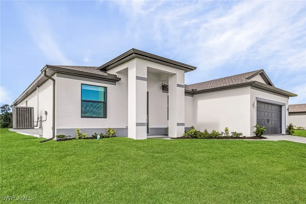 979 Admiral Bull Halsey Avenue Labelle FL 33935