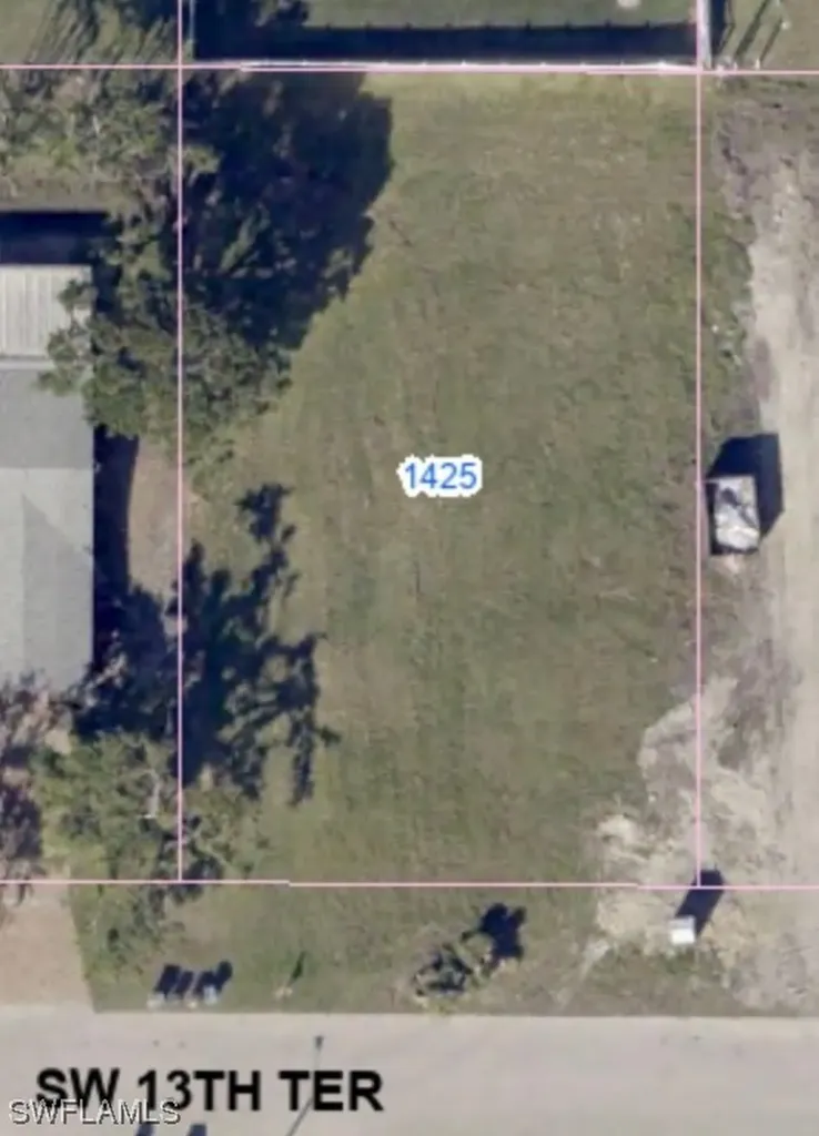 1425 SW 13th Terrace Cape Coral FL 33991