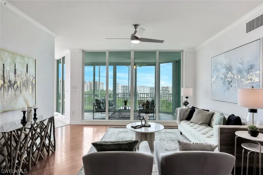 300 Dunes Boulevard Naples FL 34110