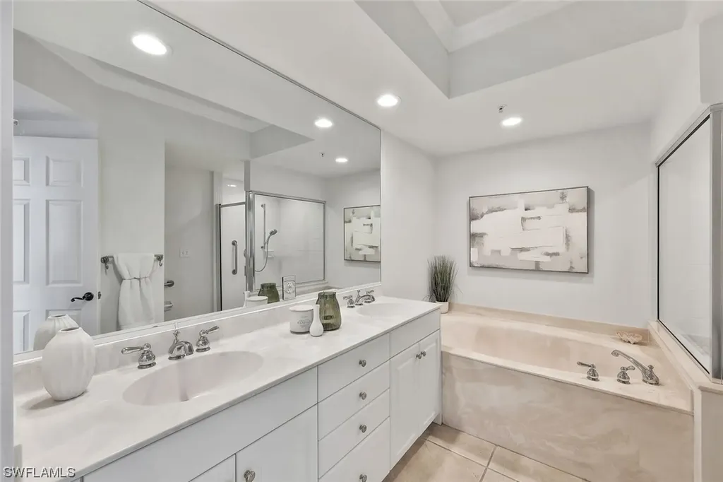 300 Dunes Boulevard Naples FL 34110